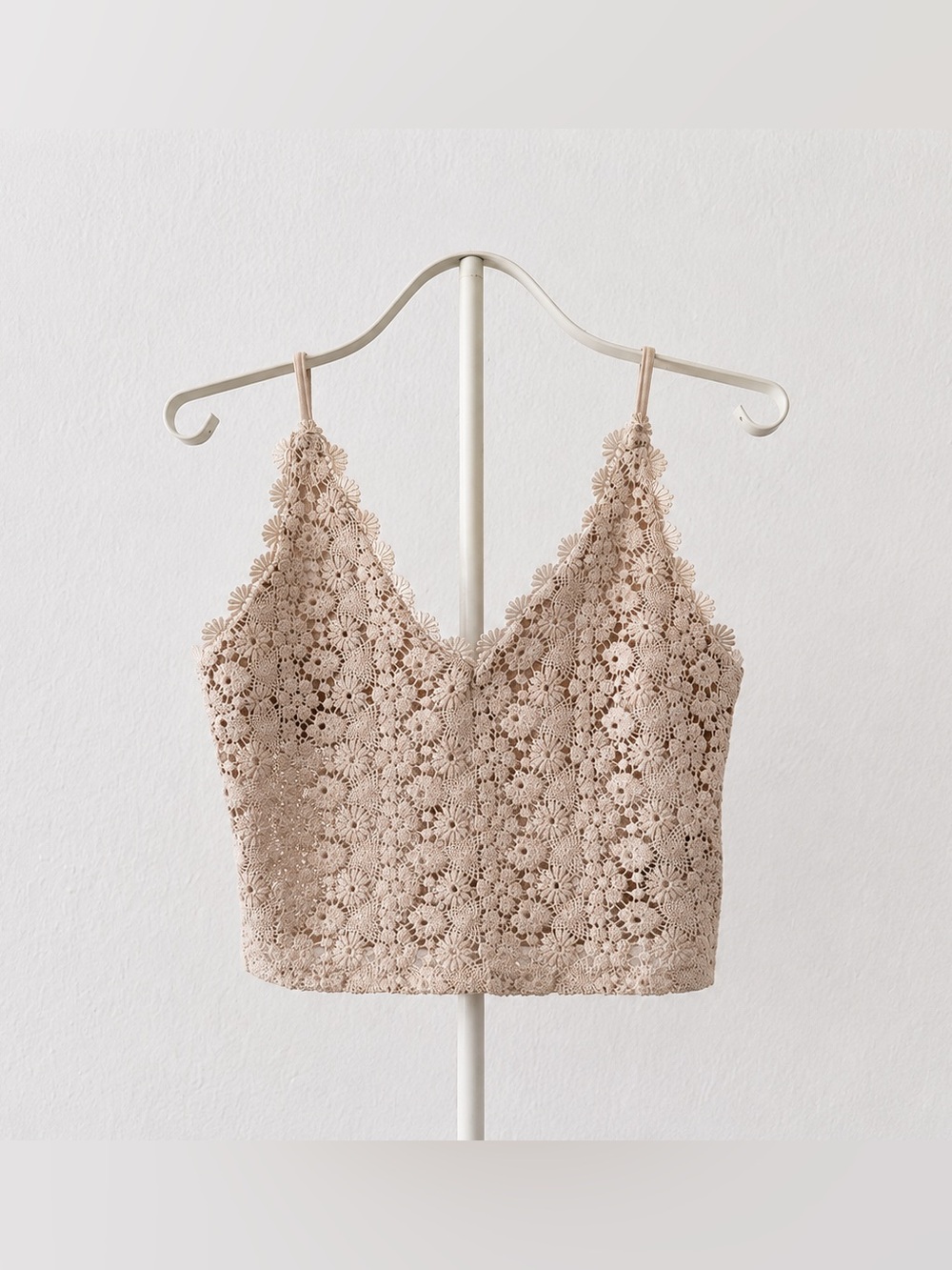 Lace crochet cream cropped top